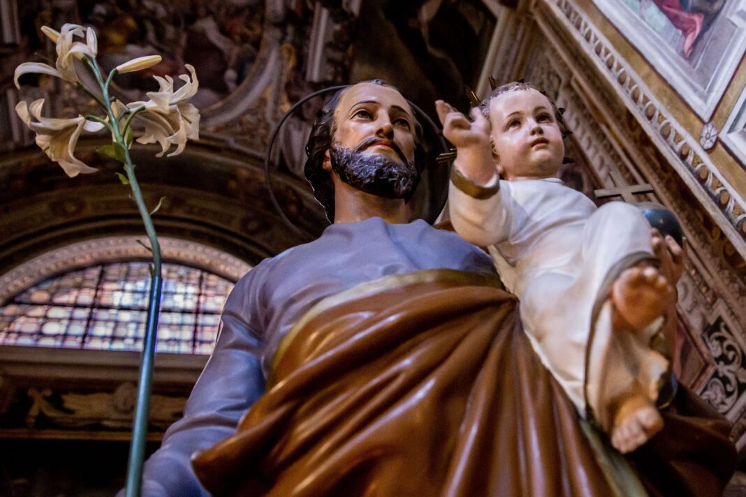 20190319_St_Joseph_statue_Daniel_Ibanez_17