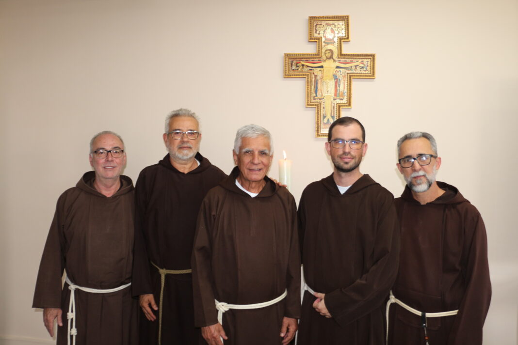 6352ba0bd2b2ccf5251bc526_IMG_1970